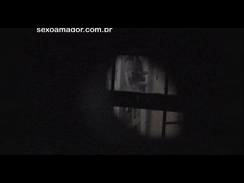 ❤️ Blondie wird heimlich von einem Voyeur aus der Nachbarschaft gefilmt, der sich hinter Hohlblocksteinen versteckt ❌ Sex video bei de.purchasexz.top ❤