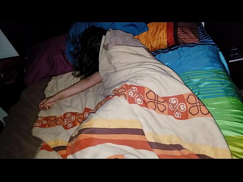 ❤️ Stiefsohn beschimpft seine junge Stiefmutter, während sie schläft. ❌ Sex video bei de.purchasexz.top ❤